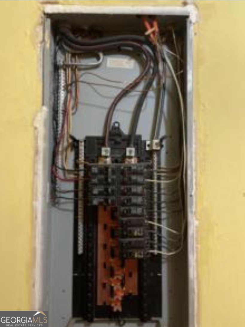 1103 Martin Luther King Jr Boulevard Columbus - 32