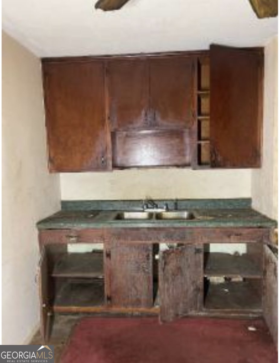 1103 Martin Luther King Jr Boulevard Columbus - 52