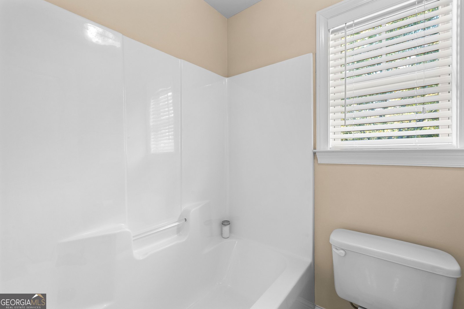 180 Burkwood Court Fayetteville - 66