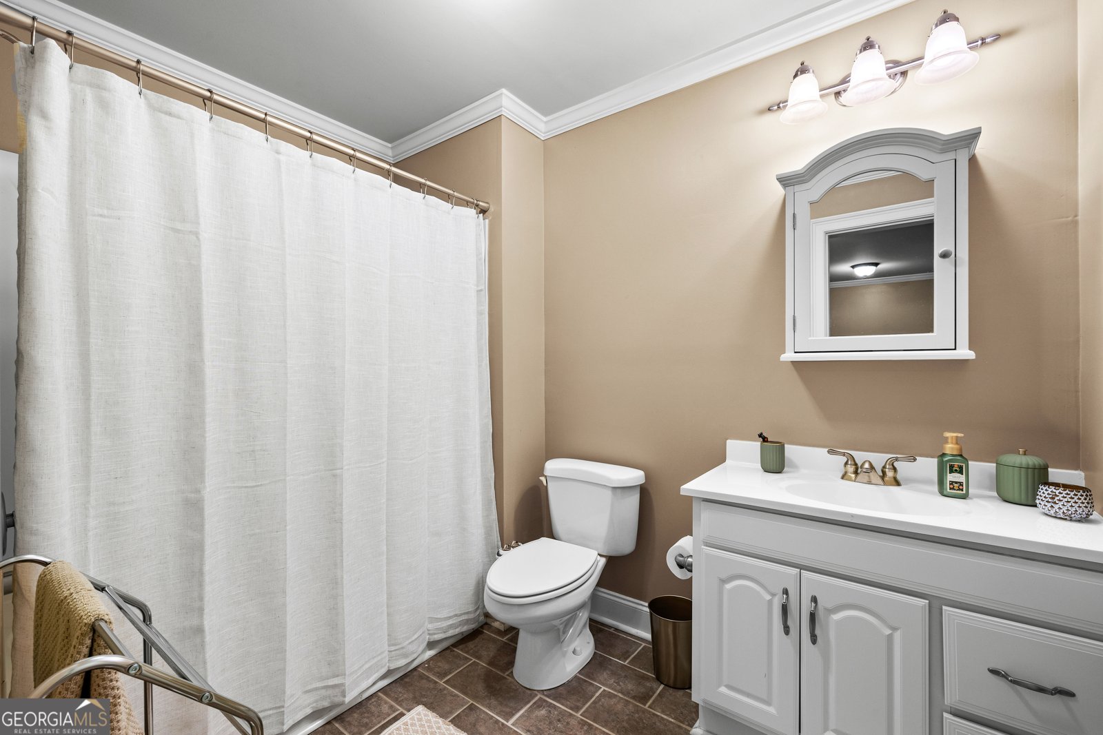 180 Burkwood Court Fayetteville - 70