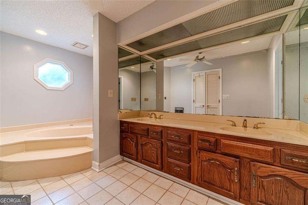 4680 DUVAL POINT Way Snellville - 11