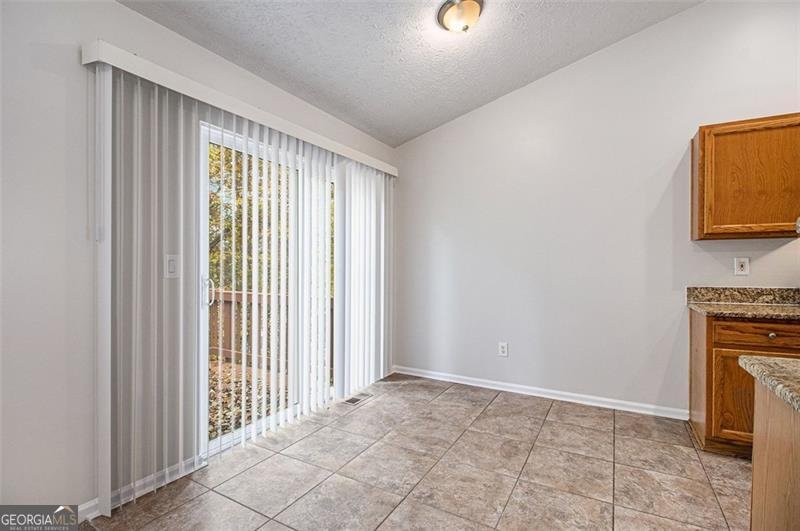 6908 REGISTRY CHASE Stone Mountain - 9