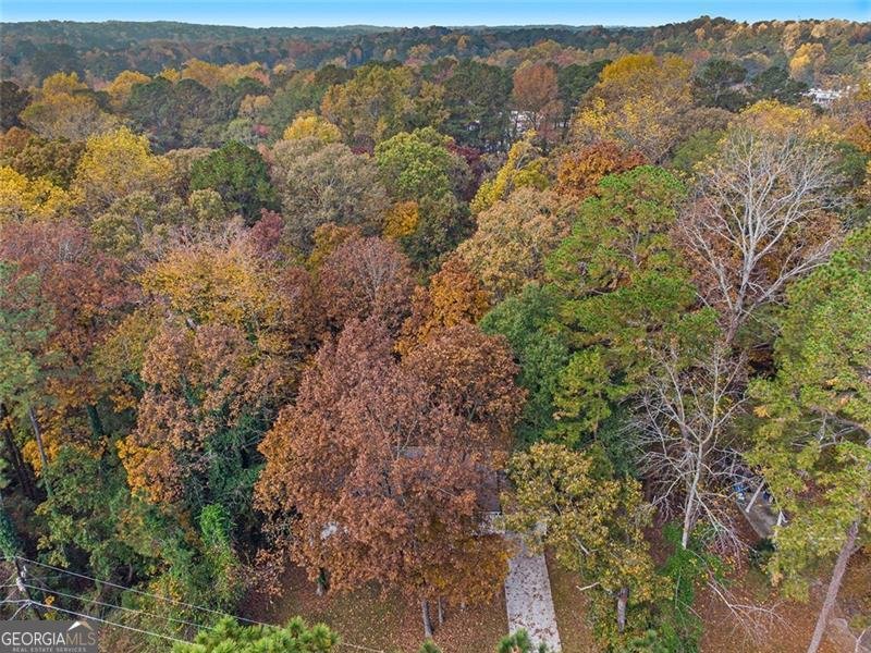 721 The Trace Lithonia - 36