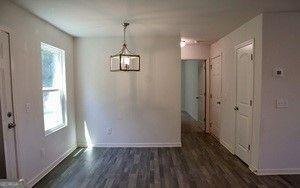 386 VILLAGE CREEK Chatsworth - 12