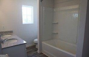 386 VILLAGE CREEK Chatsworth - 30