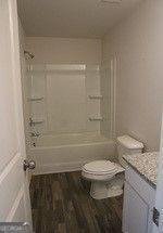 386 VILLAGE CREEK Chatsworth - 39