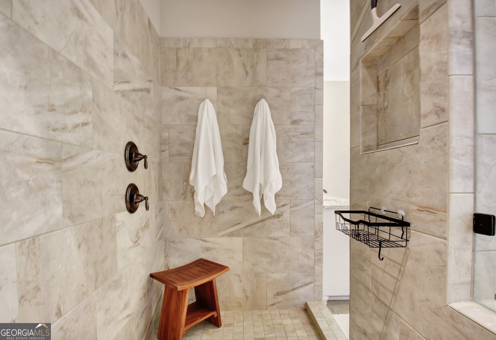 214 Northwynn Drive Sharpsburg - 19