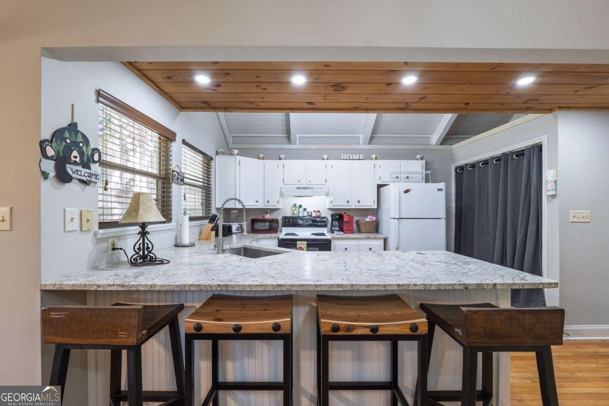 259 DACH BRUECKE GASSE Helen - 11