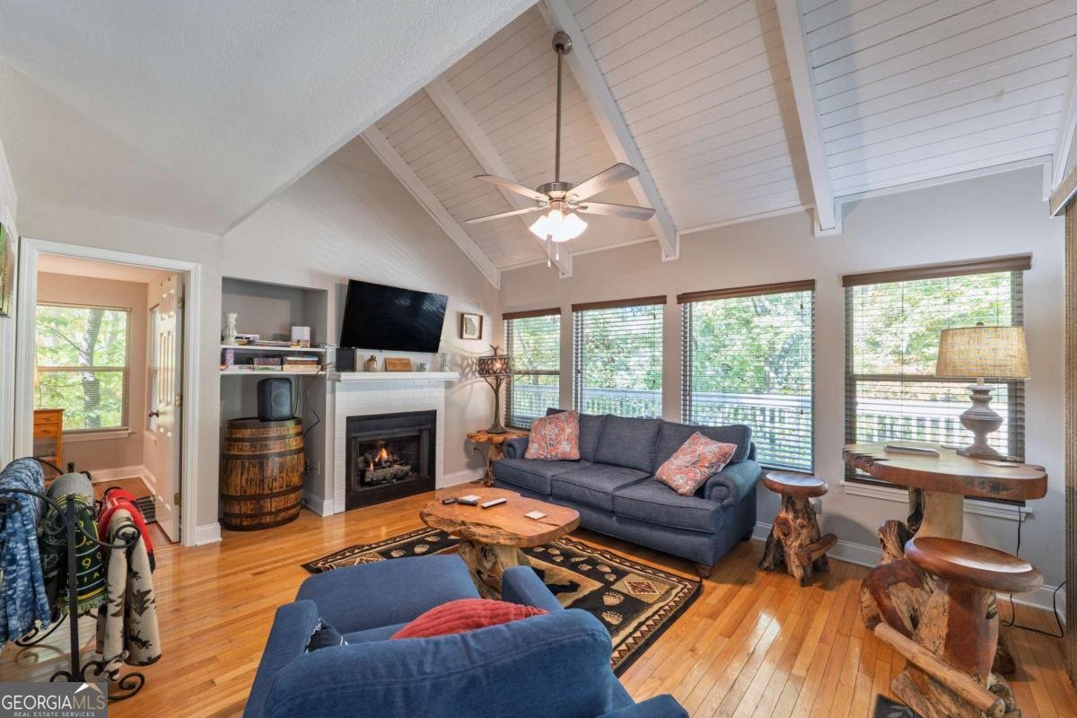 259 DACH BRUECKE GASSE Helen - 12