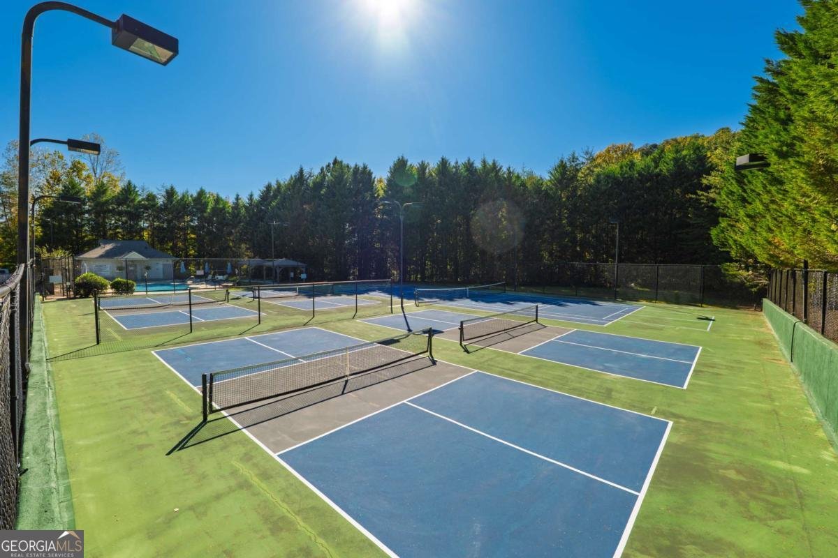 259 DACH BRUECKE GASSE Helen - 51