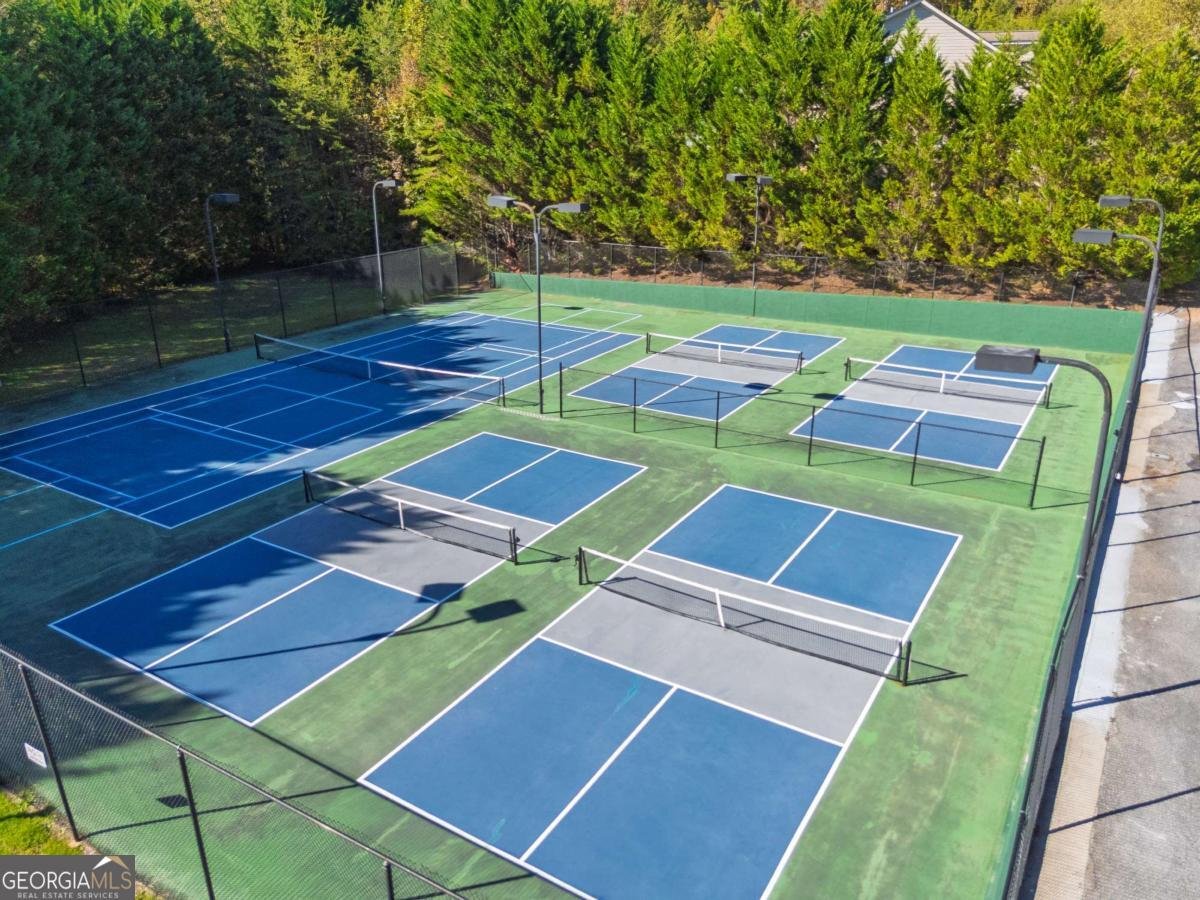 259 DACH BRUECKE GASSE Helen - 56