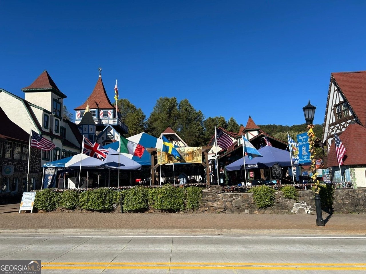 259 DACH BRUECKE GASSE Helen - 66