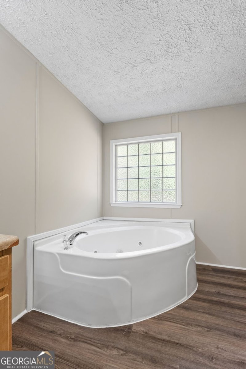 1611 Laney Road Locust Grove - 21