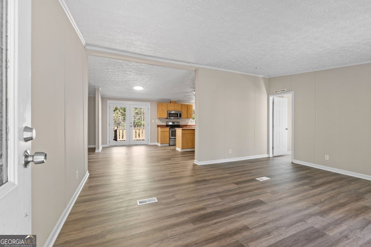 1611 Laney Road Locust Grove - 4