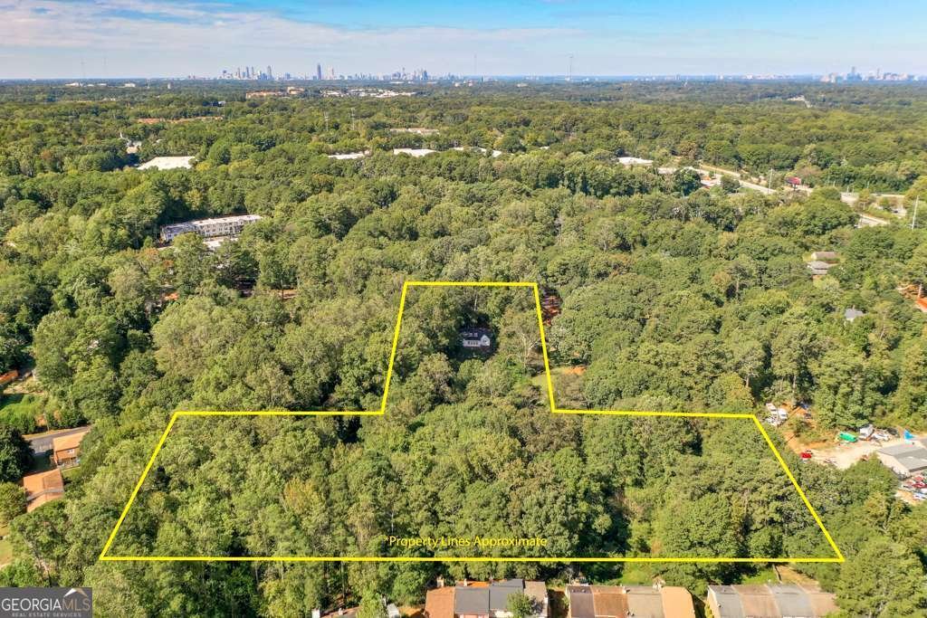 819 Northern Avenue Clarkston - 1