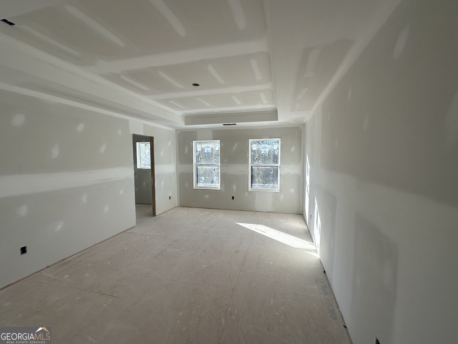 548 Madison Street Commerce - 3