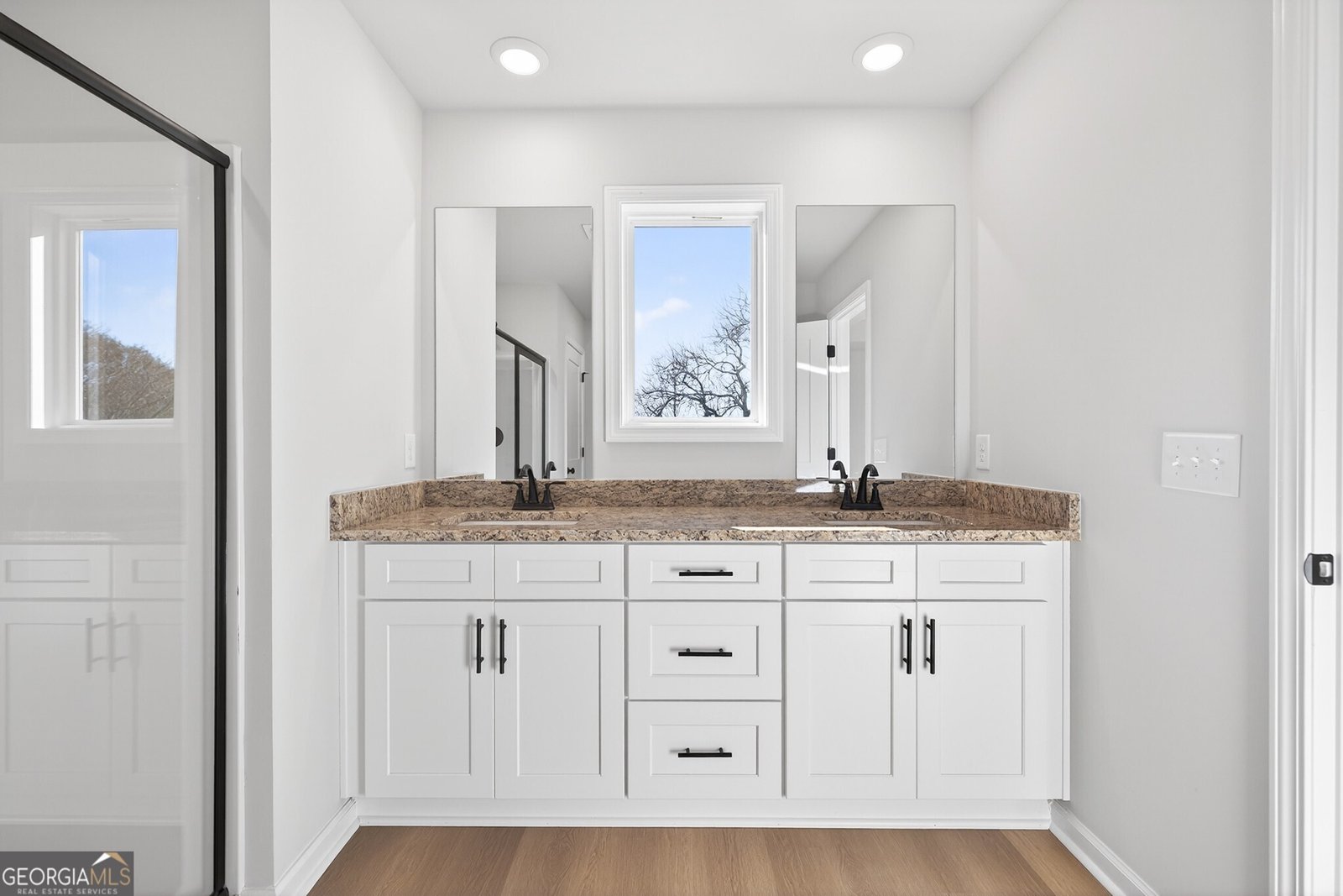 548 Madison Street Commerce - Photo 33