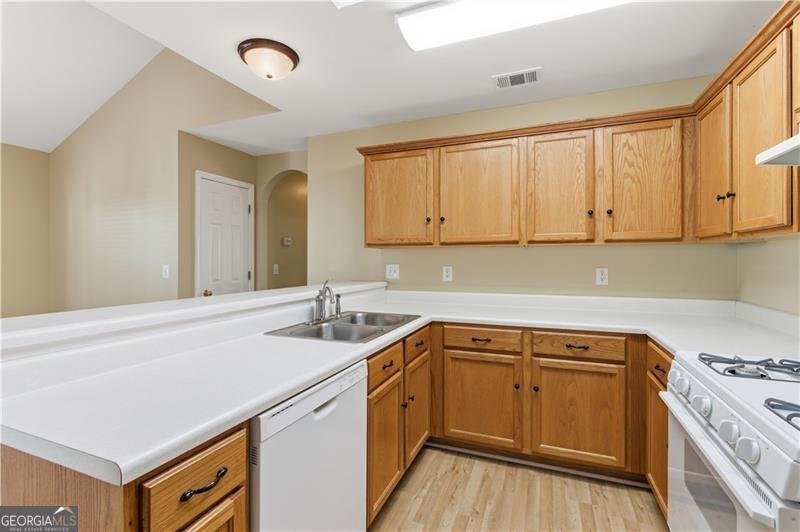 235 Rose Cottage Drive Woodstock - 9