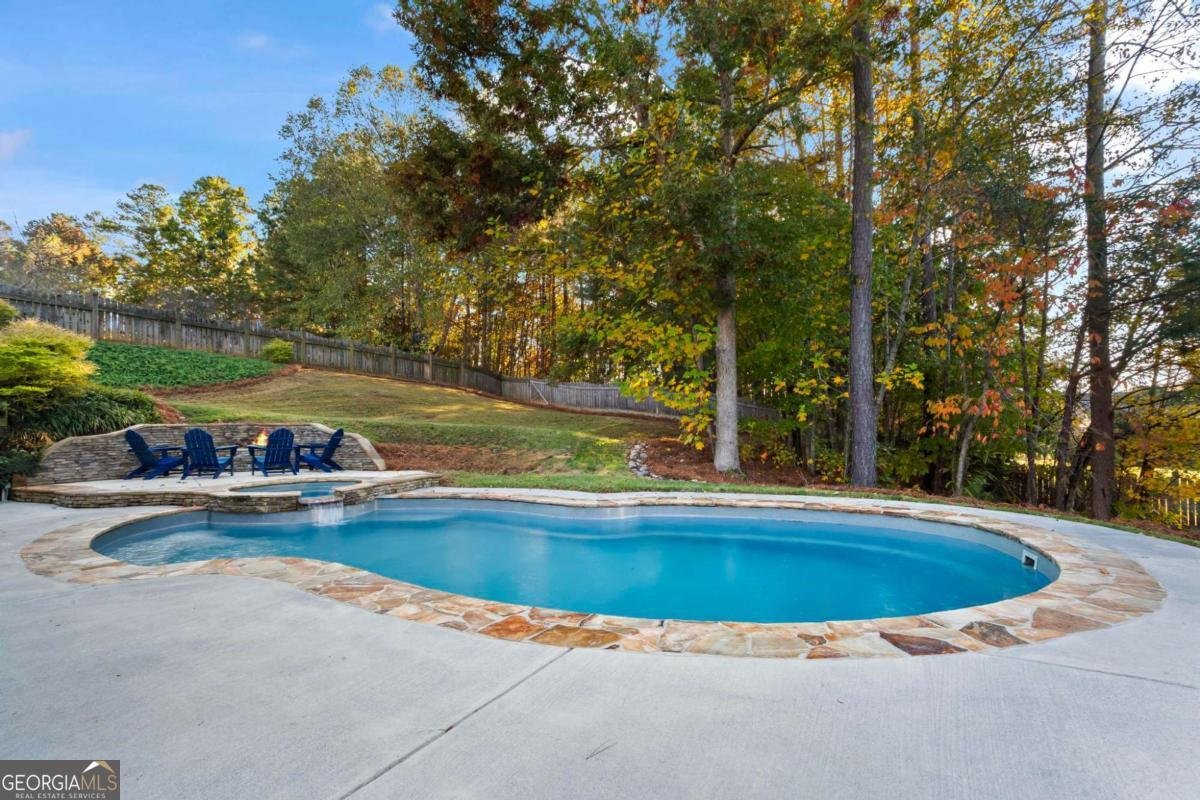 451 Blackberry Run Drive Dallas - 13