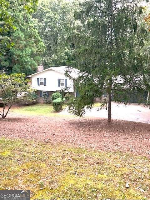 496 WOODLAND Drive Gainesville - 4