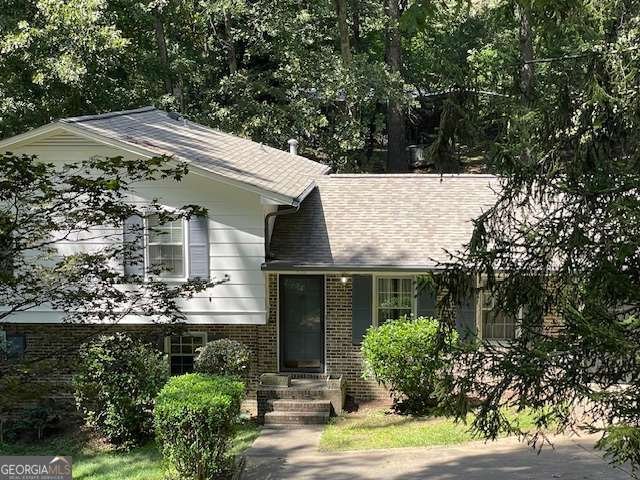 496 WOODLAND Drive Gainesville - 5