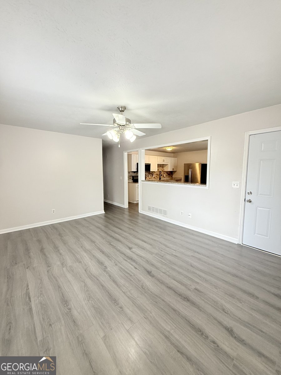 554 Fort Street Marietta - 5