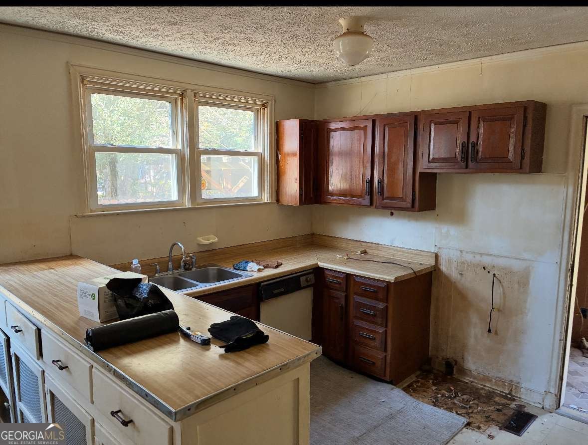 76 Fayetteville Road Fairburn - 4