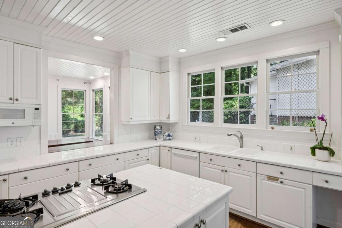 4019 Wesley Chapel Road Marietta - 13