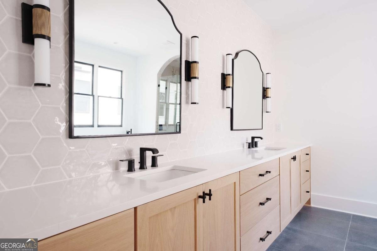 636 Hemlock Circle Atlanta - 15