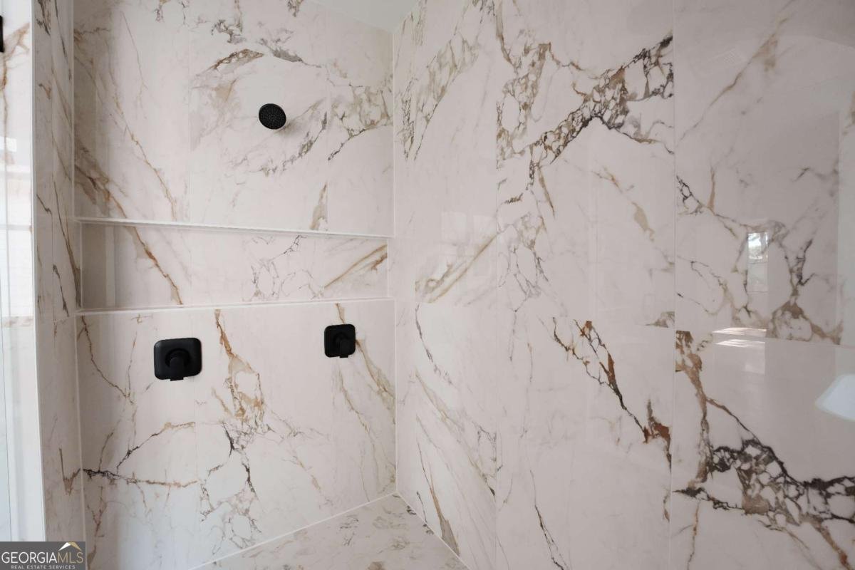 636 Hemlock Circle Atlanta - 18