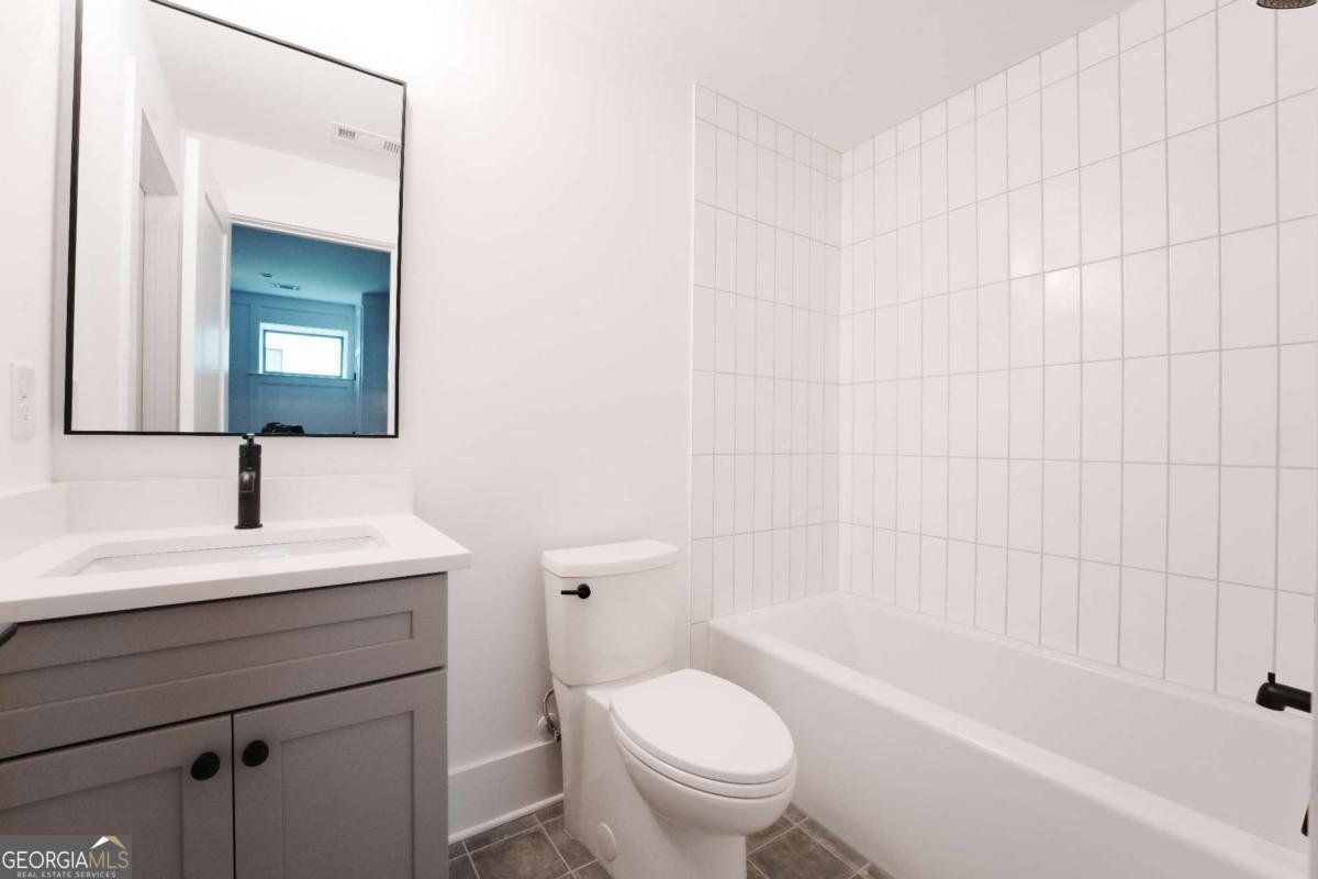 636 Hemlock Circle Atlanta - 25