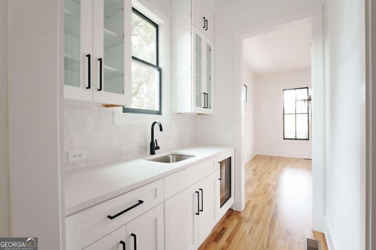 636 Hemlock Circle Atlanta - 28