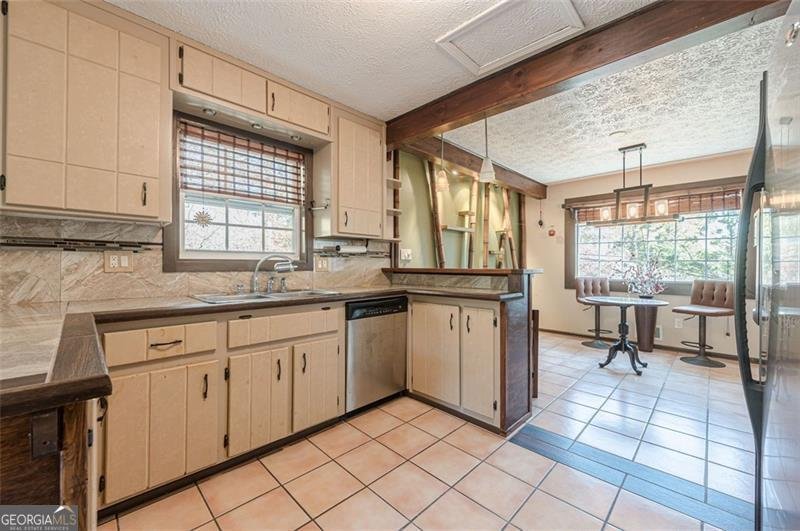 3967 Fairington Drive Marietta - 10