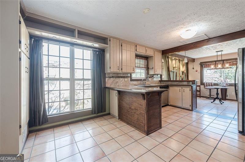 3967 Fairington Drive Marietta - 7