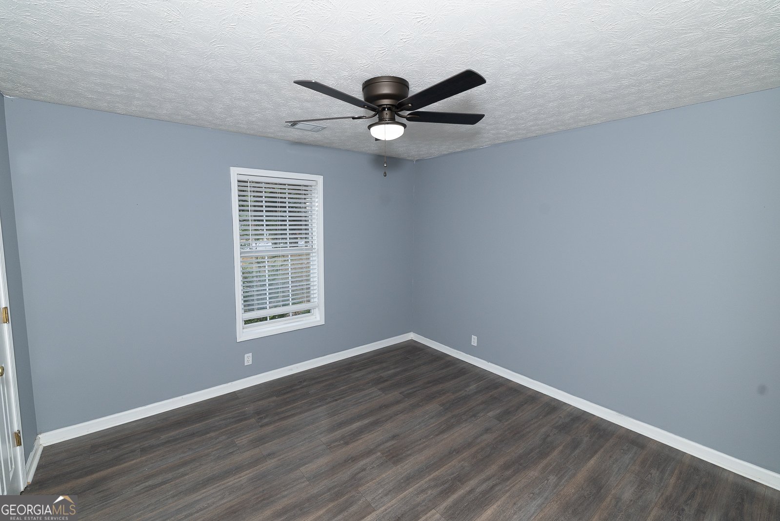 1025 Hunters Oak Trail Sugar Hill - 11