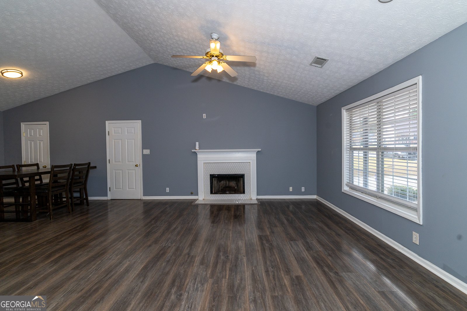 1025 Hunters Oak Trail Sugar Hill - 4