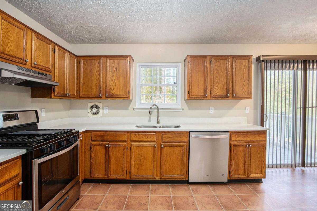 505 Lake Joyce Lane Fairburn - 11