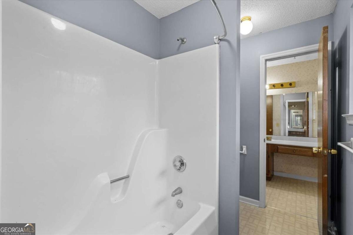 113 Fox Run Circle Flintstone - 19