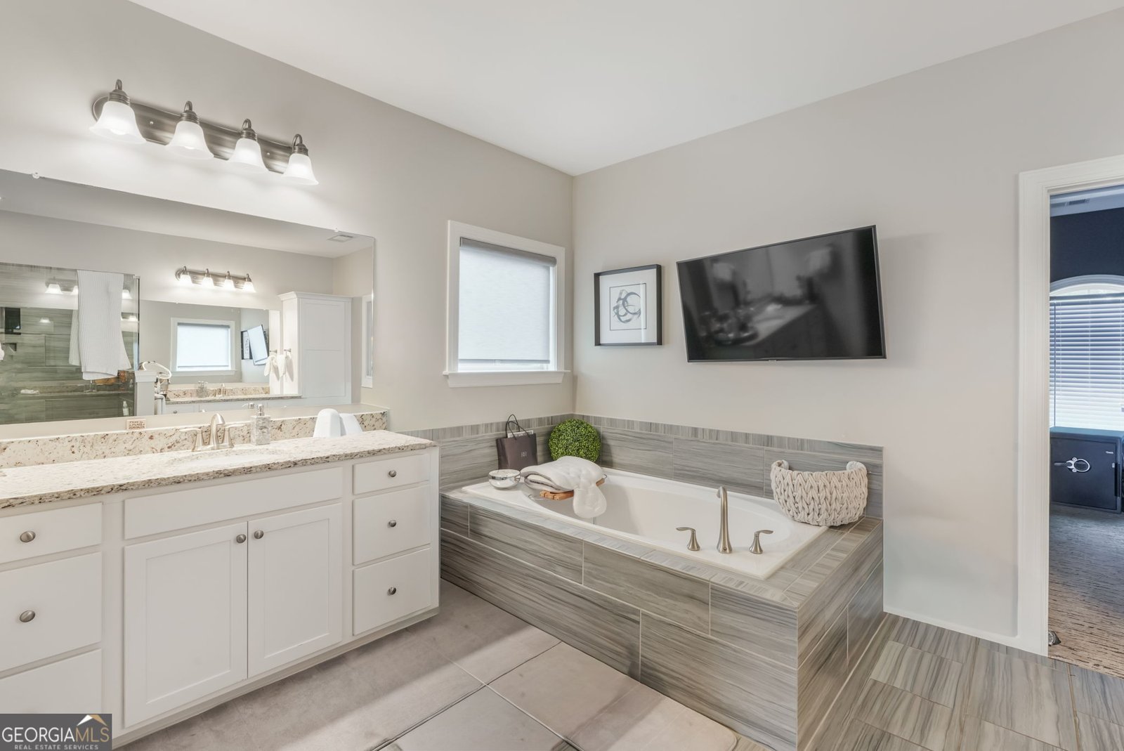 4450 Woodward Walk Lane Suwanee - 2