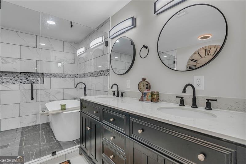 1220 Lagrange Highway Greenville - 19