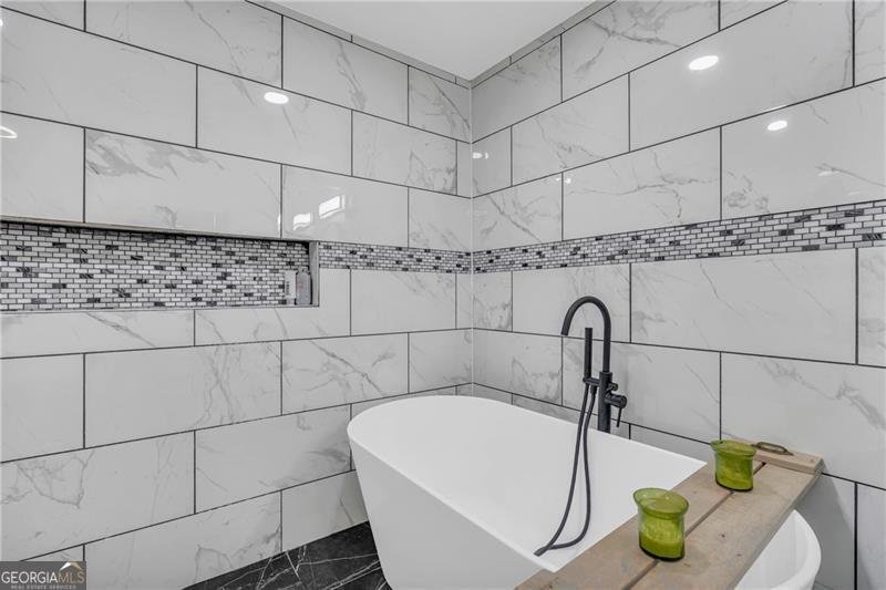 1220 Lagrange Highway Greenville - 22