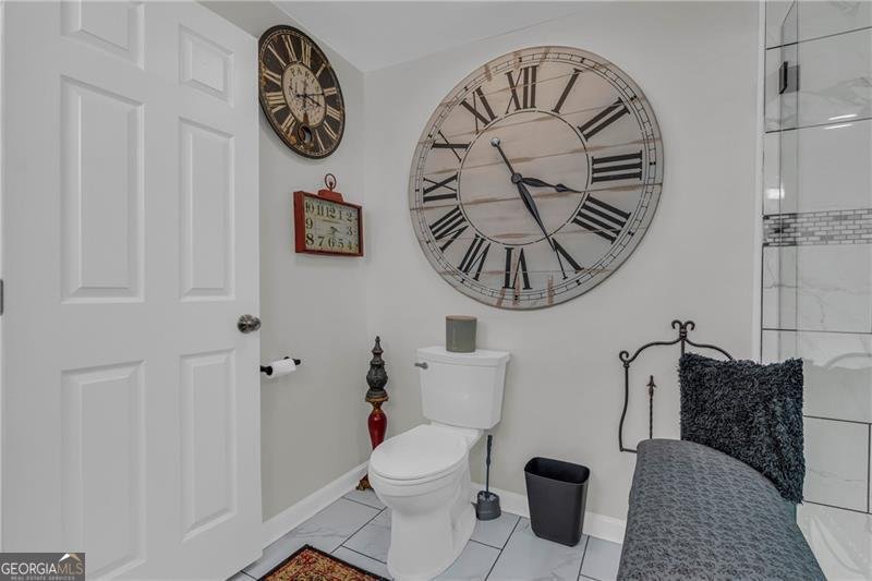 1220 Lagrange Highway Greenville - 24