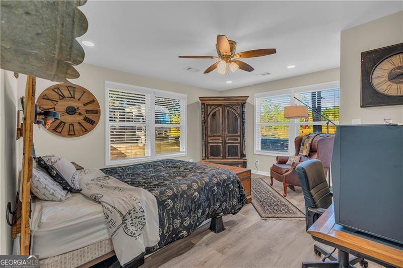 1220 Lagrange Highway Greenville - 26