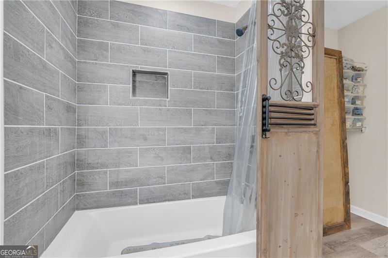 1220 Lagrange Highway Greenville - 29