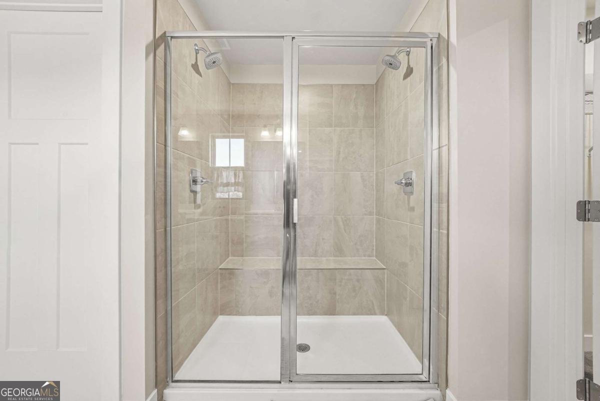 1013 CLIMBING ROSE Way Mcdonough - 27