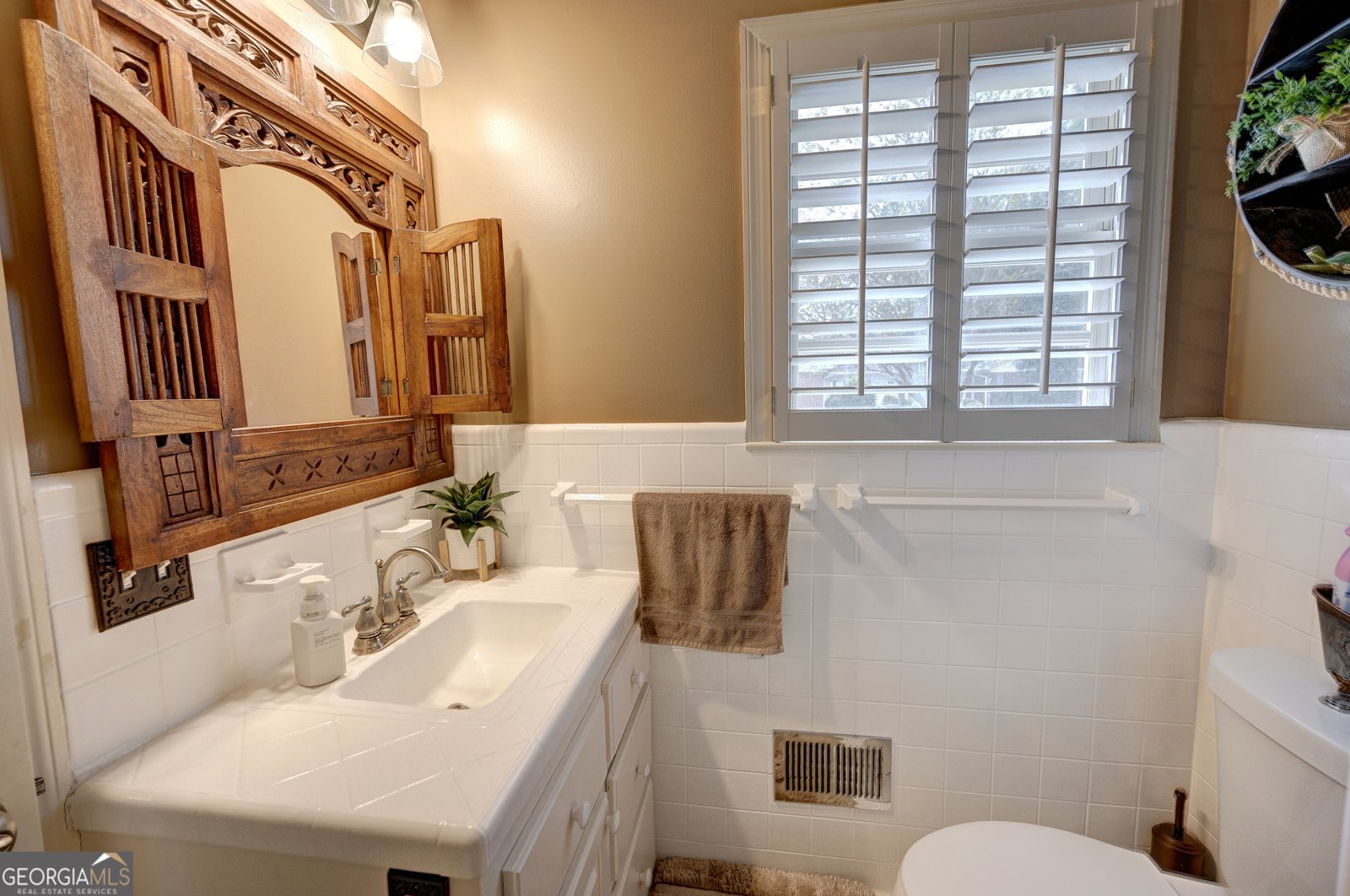 229 Hillcrest Drive Calhoun - 43