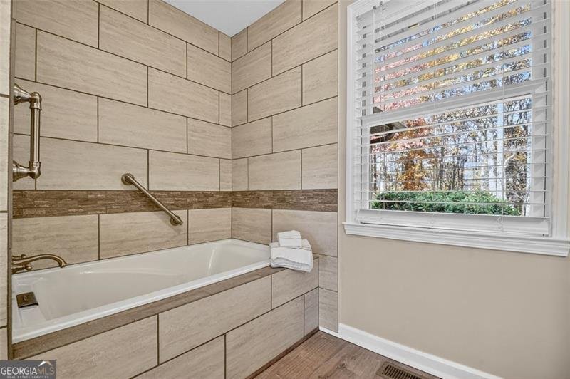 654 DOC THOMAS RIDGE Road Blairsville - 28