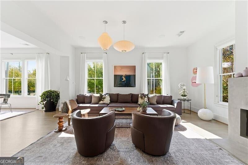 590 Bismark Road Atlanta - 18