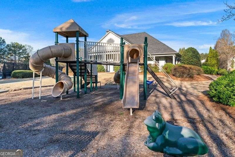 135 Splinter Court Suwanee - 1