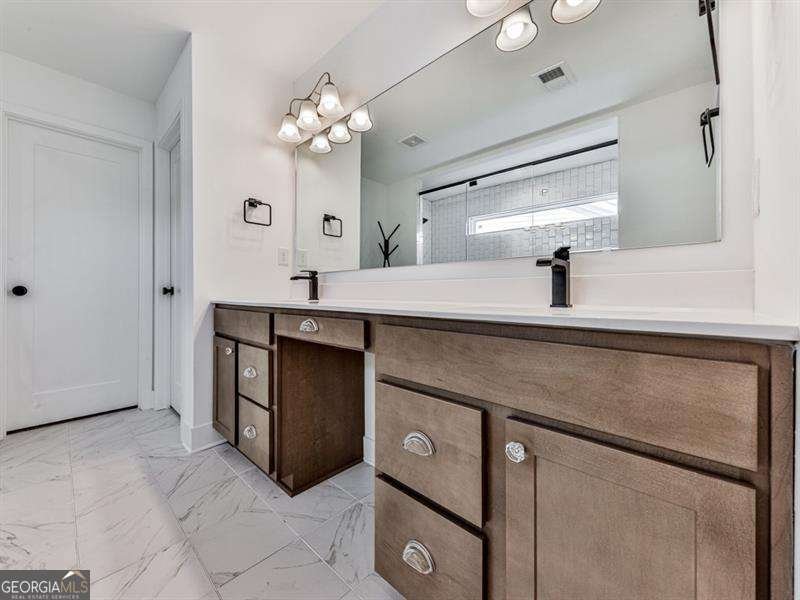 194 Greenbrier Way Canton - 32